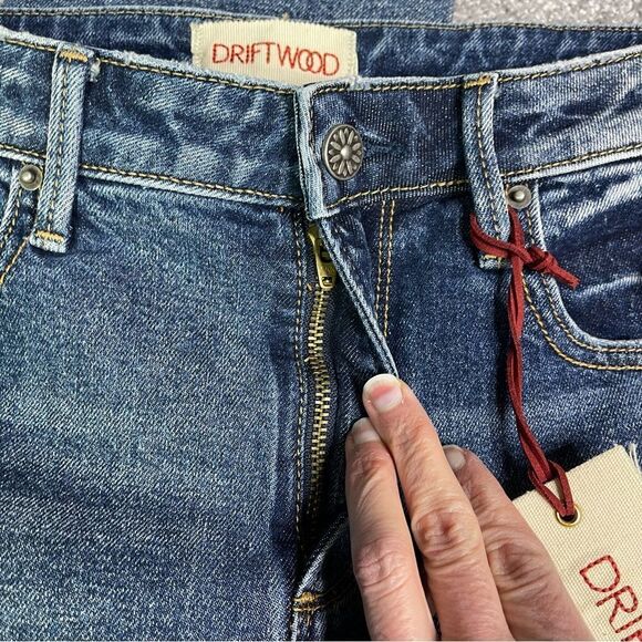 Driftwood Jeans Women's 26 Blue Skinny Mid-rise Medium Wash Denim Distressed - Picture 5 of 14